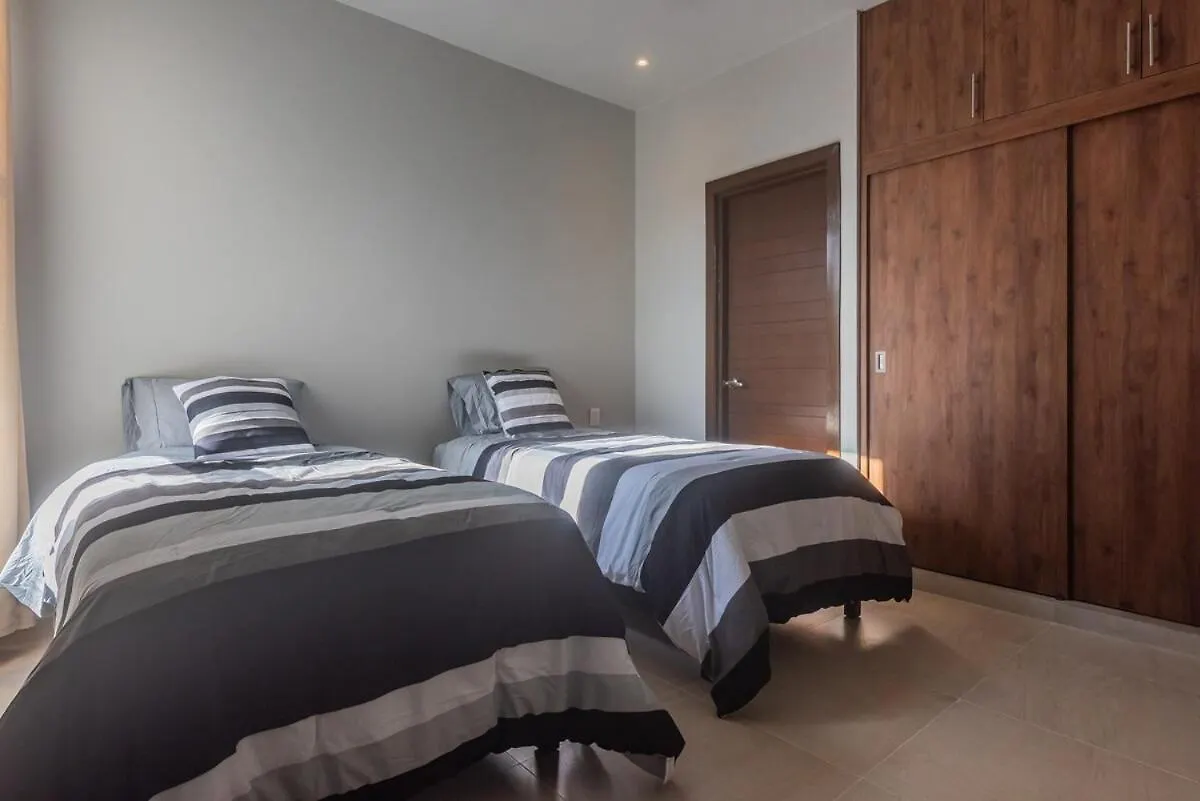 New House In Selvanova Coto 10, Playa Del Carmen Holiday home